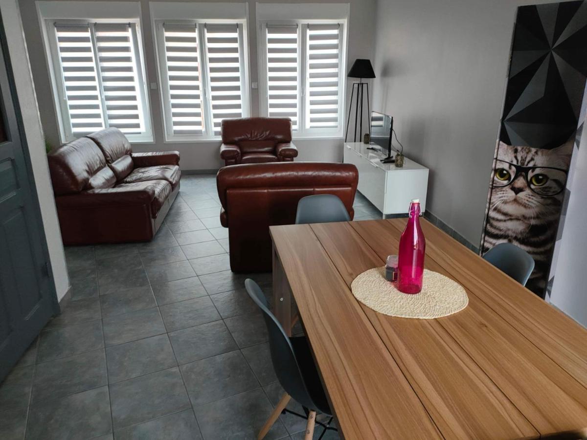 Appartement 2 Chambres Spacieuses Avec Terrasse Brouckerque Bagian luar foto